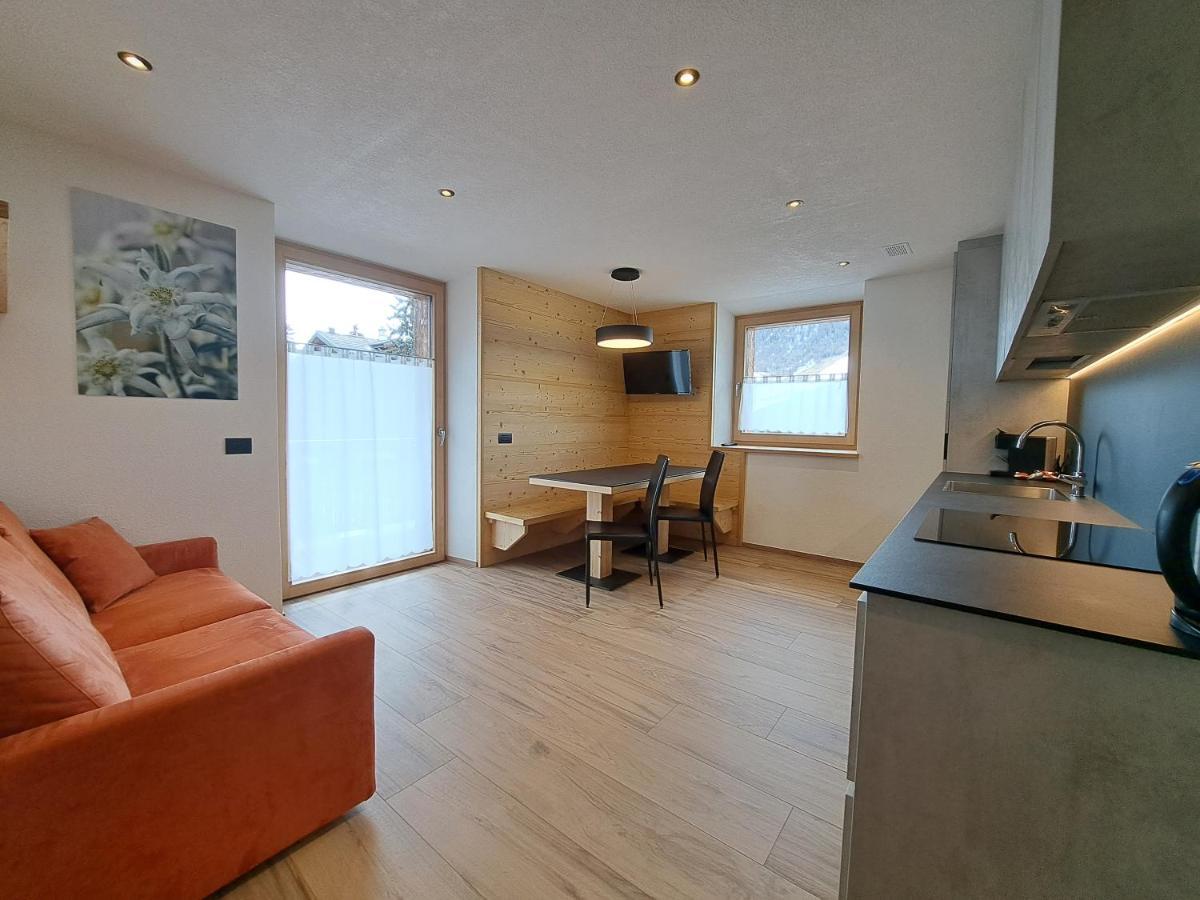 Ferienwohnung Bait Da Pemont Livigno Exterior foto